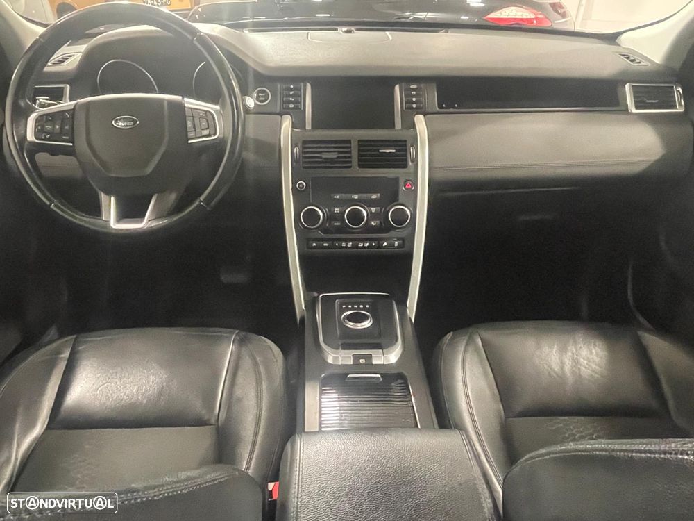 Land Rover Discovery Sport 2.0 TD4 HSE Luxury 7L Auto - 35