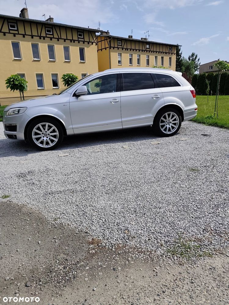 Audi Q7 - 4