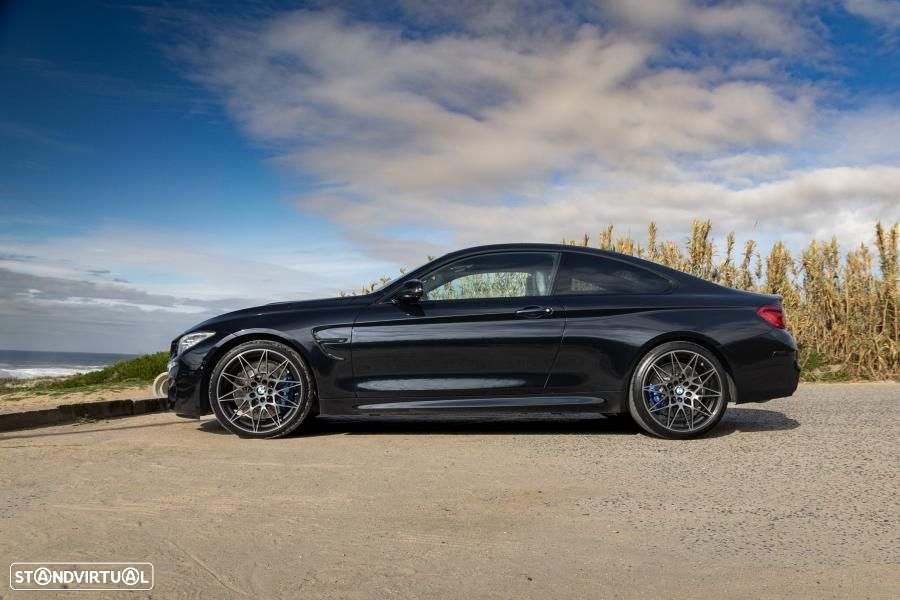 BMW M4 Coupe DKG Competition - 19