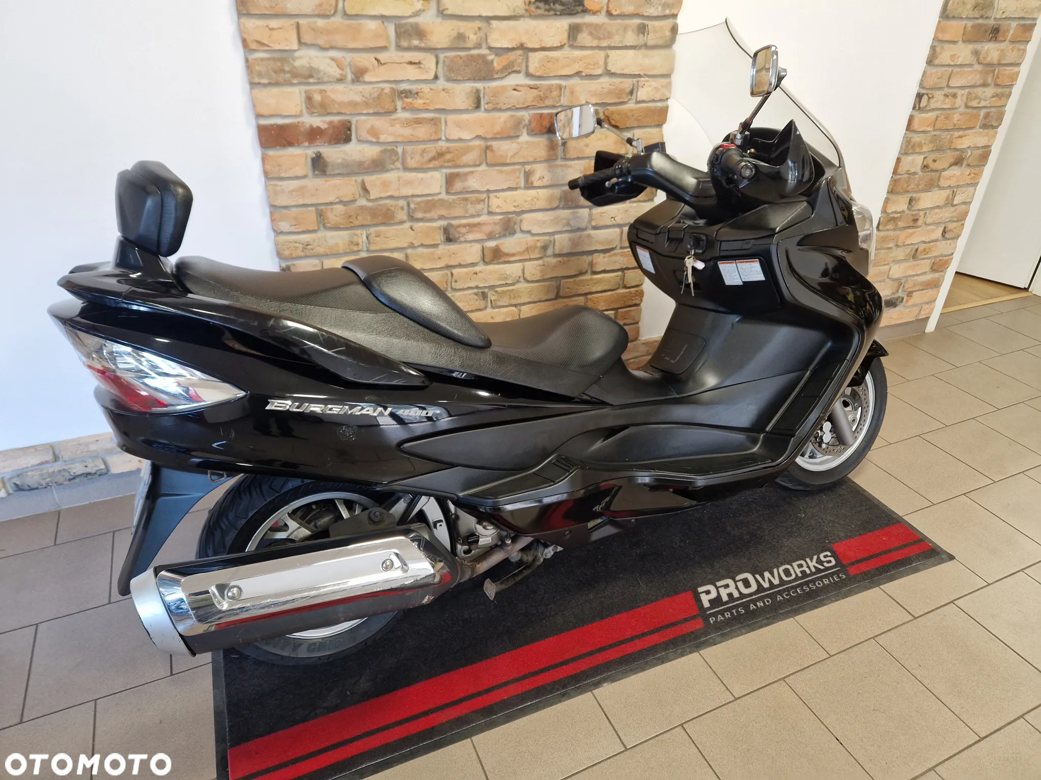 Suzuki Burgman - 5