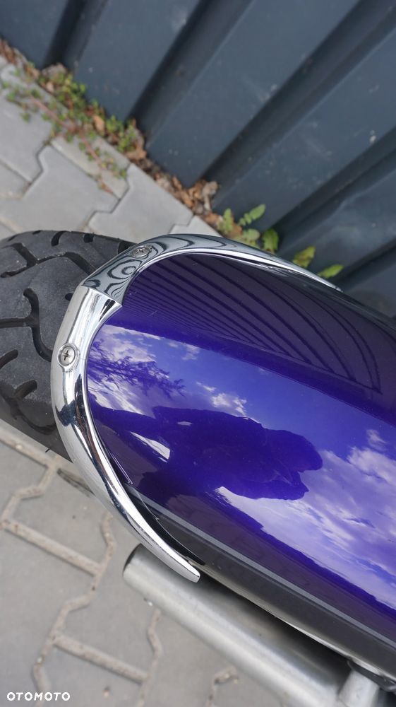 Yamaha Road Star - 10