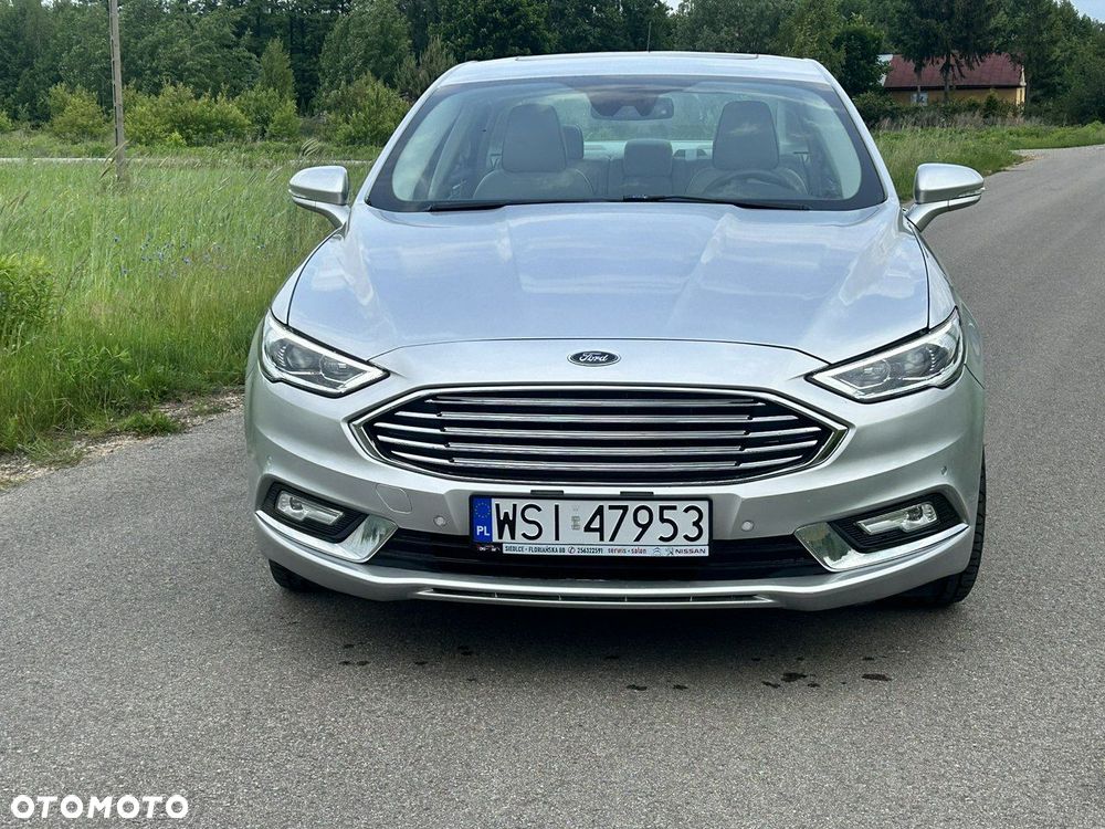 Ford Fusion - 2