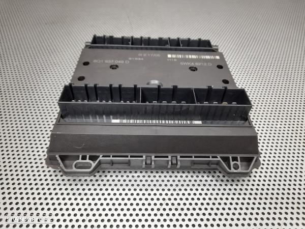 Caixa Fusiveis Volkswagen Polo (9N_) - 2