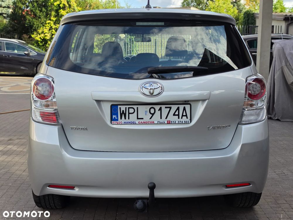 Toyota Verso - 12