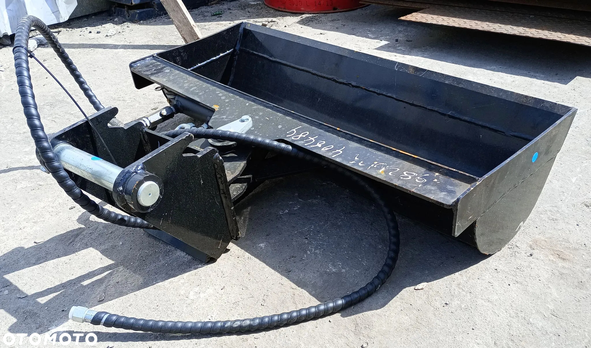 ŁYŻKA SKARPOWA HYDRAULICZNA 38" do minikoparki - 5