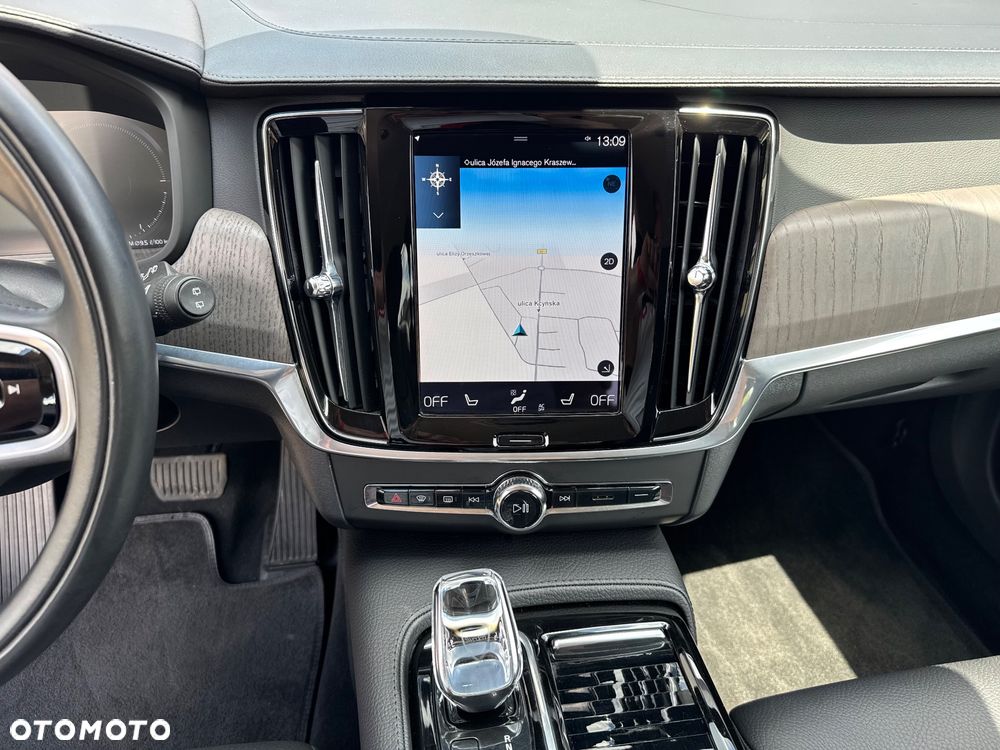 Volvo V90 T6 Recharge AWD Geartronic Inscription - 16