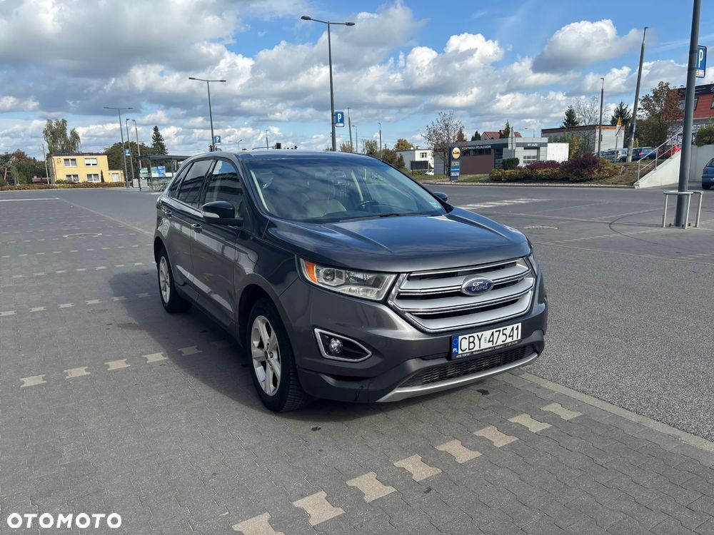 Ford Edge - 8