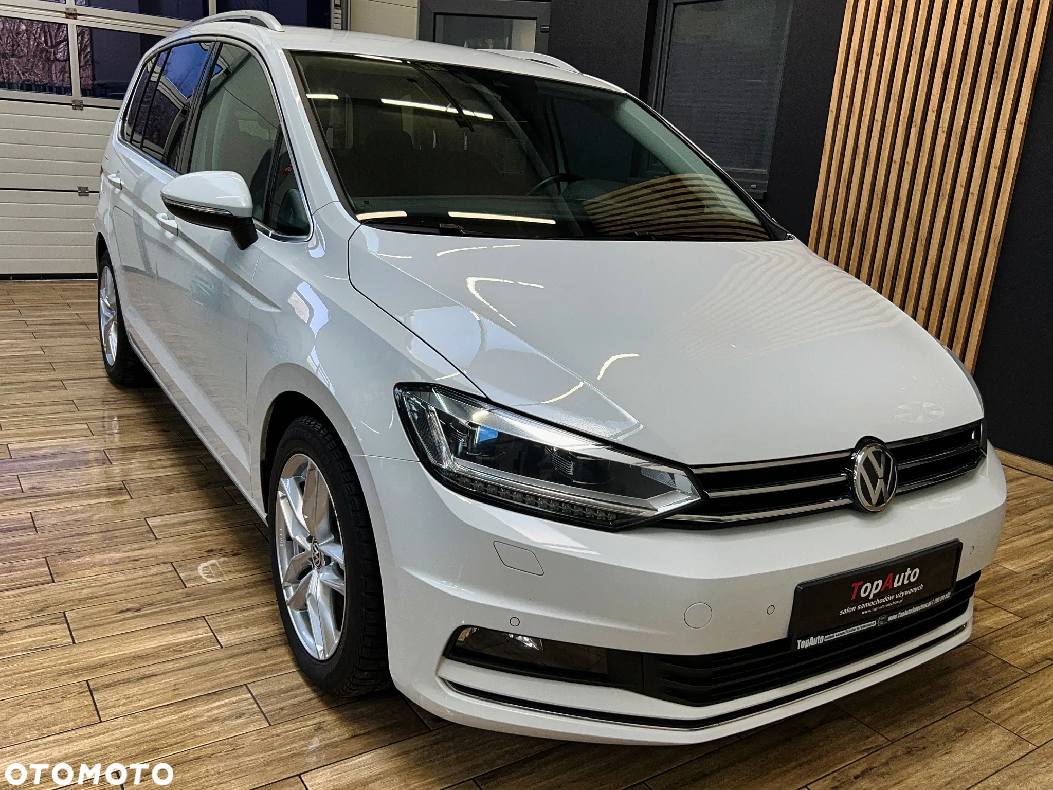Volkswagen Touran 2.0 TDI BMT Highline DSG - 4