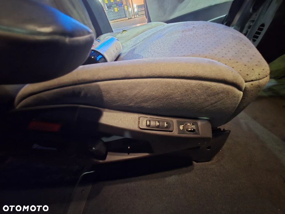 Citroën C8 2.0 HDi Exclusive - 16