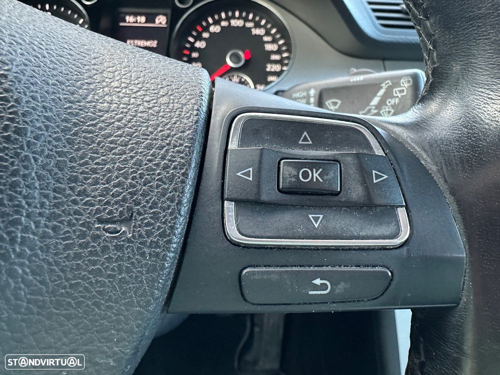 VW Passat 1.6 TDI Confortline - 27