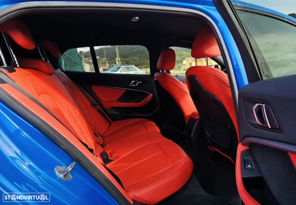 BMW 116 d Pack Desportivo M Auto - 8
