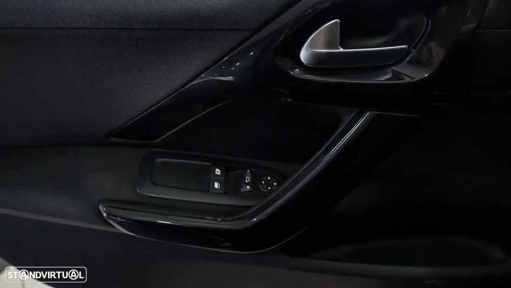 Peugeot 208 BlueHDi 100 Active - 21