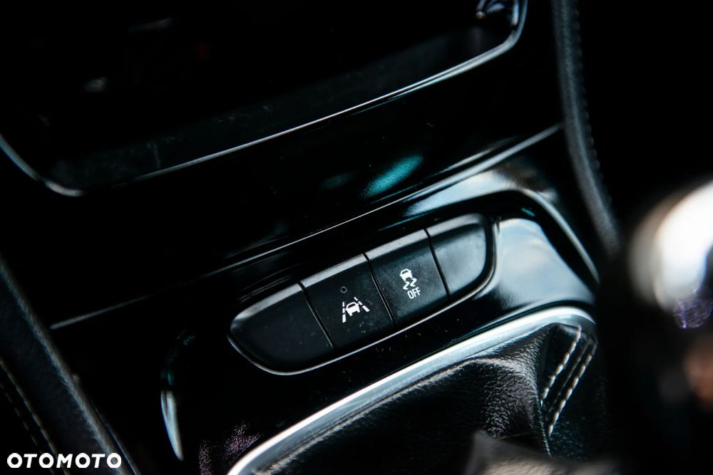 Opel Astra 1.4 Turbo Start/Stop Edition - 24