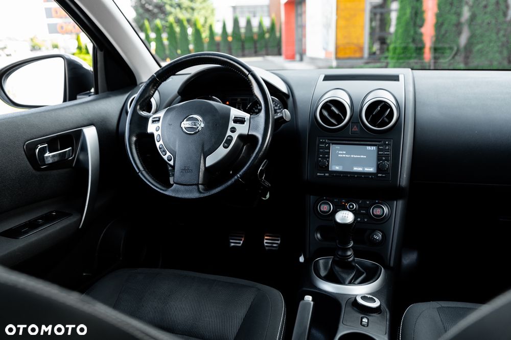 Nissan Qashqai 2.0 4x4 tekna - 25