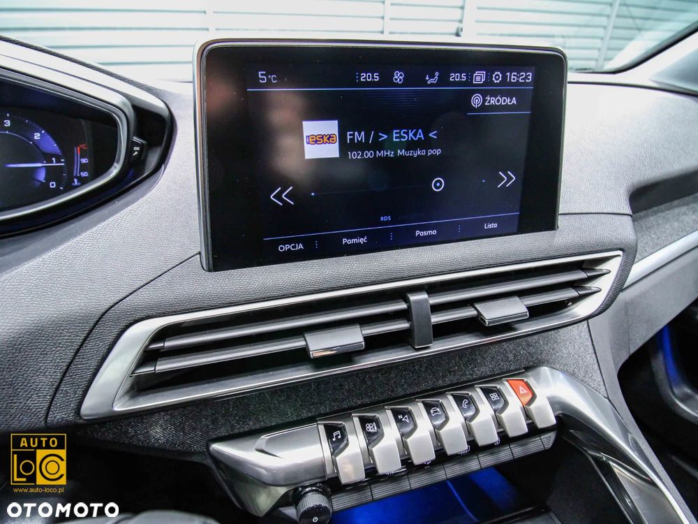 Peugeot 3008 1.6 BlueHDi Allure S&S EAT6 - 21