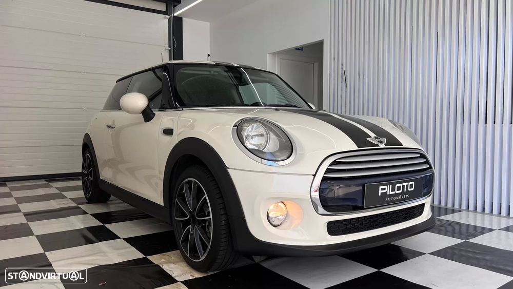MINI 3 Portas One D - 4