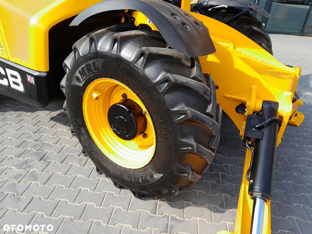 JCB 540-140 2022r - 20