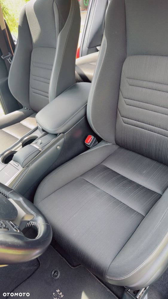 Lexus NX 300h Comfort AWD - 10