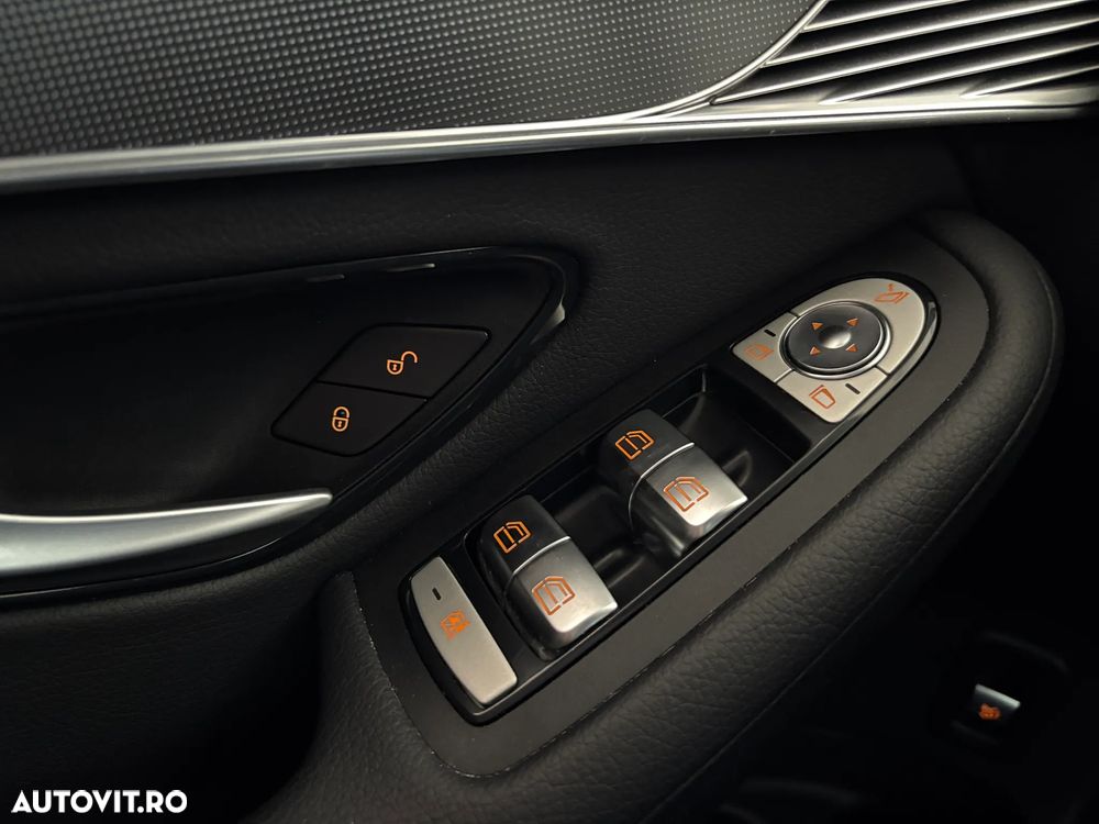 Mercedes-Benz EQC 400 4MATIC Electric Art - 28