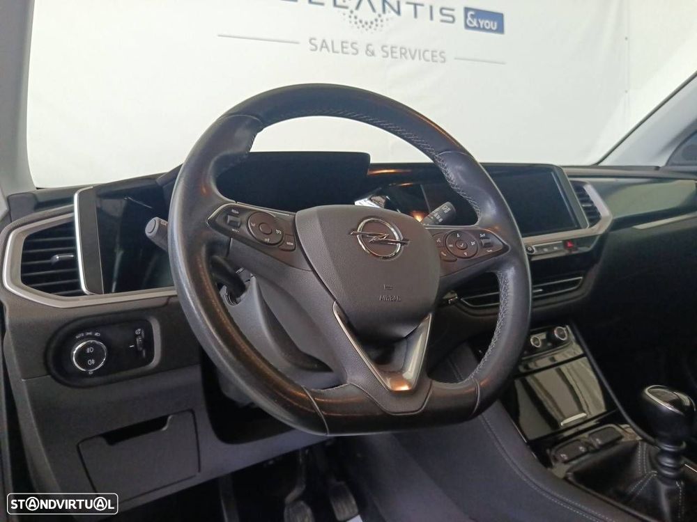 Opel Grandland 1.2 T GS Line - 12