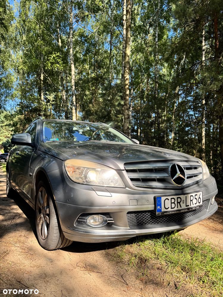 Mercedes-Benz Klasa C 220 CDI DPF Automatik Avantgarde - 3