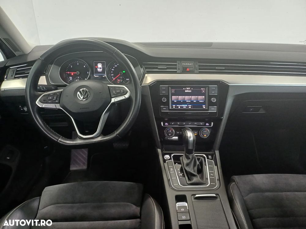 Volkswagen Passat 2.0 TDI DSG Highline - 8