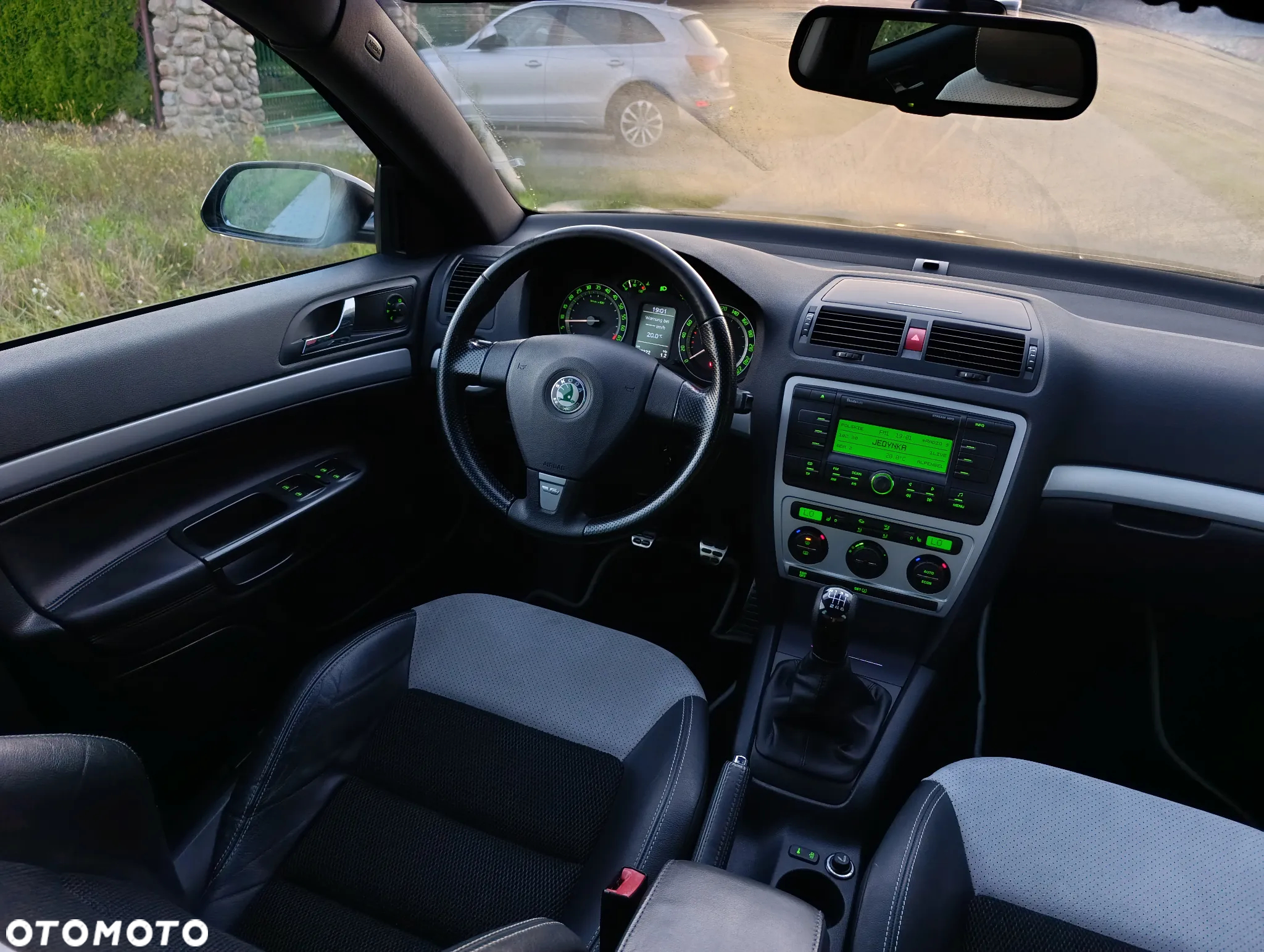 Skoda Octavia Combi RS - 17