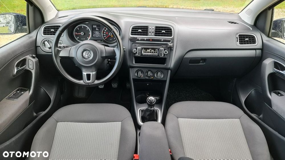 Volkswagen Polo - 5