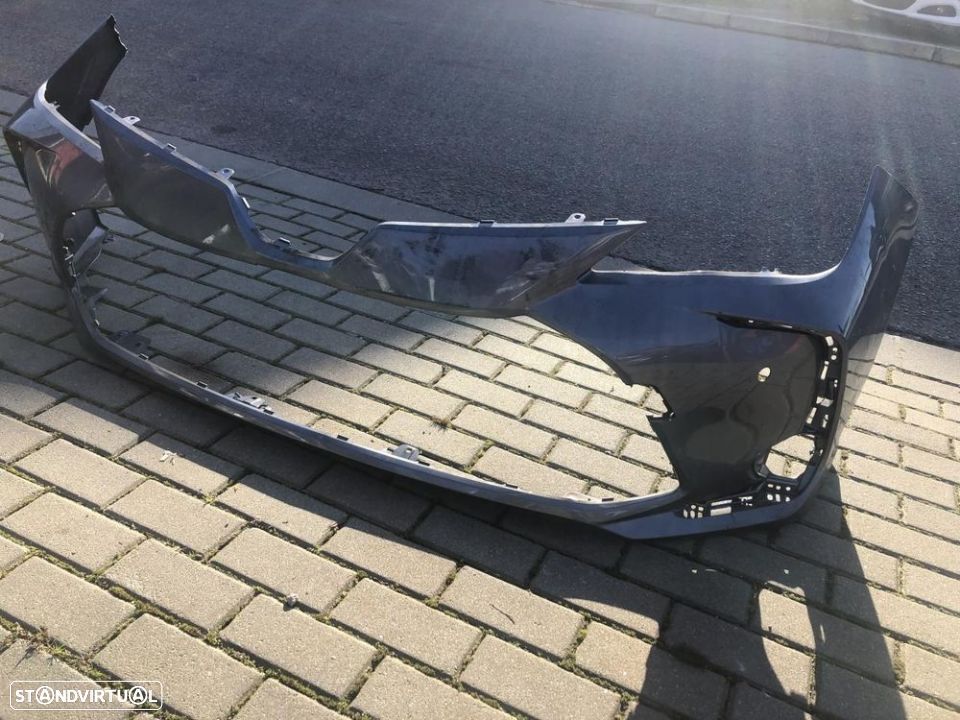 Parachoque toyota corolla e210 - 3