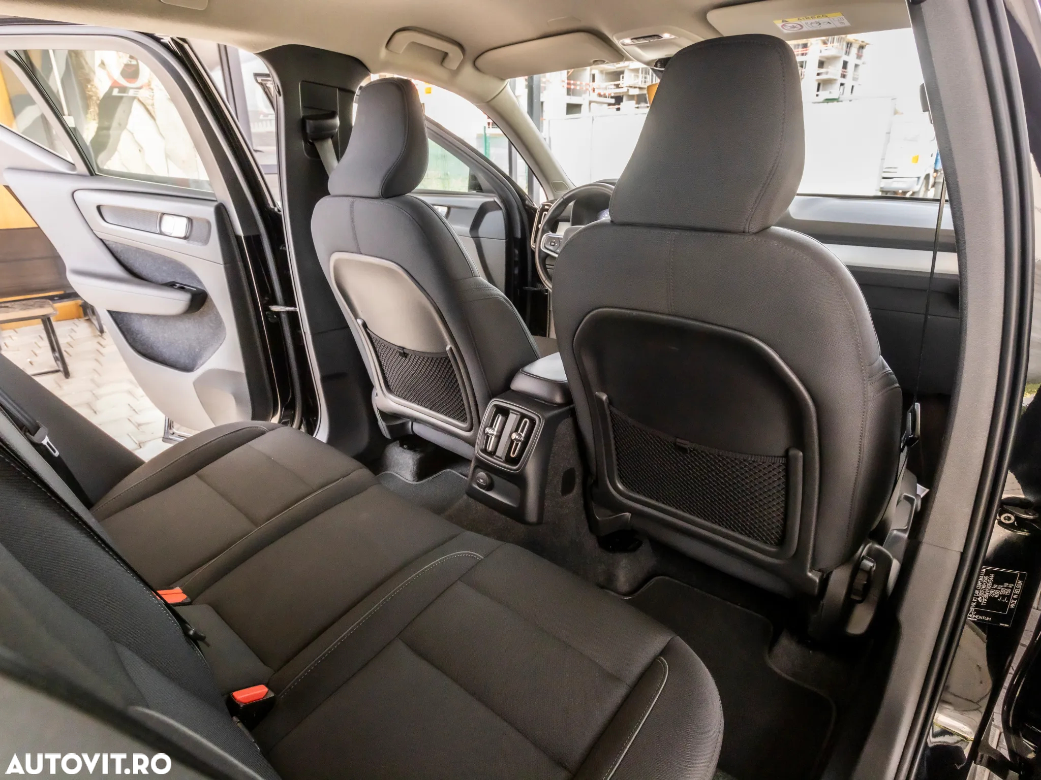 Volvo XC 40 Recharge T4 Twin Engine AT7 Inscription Expression - 16