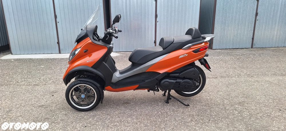 Piaggio MP-3 - 2