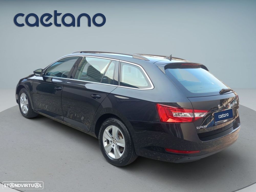 Skoda Superb Break 2.0 TDI DSG - 14