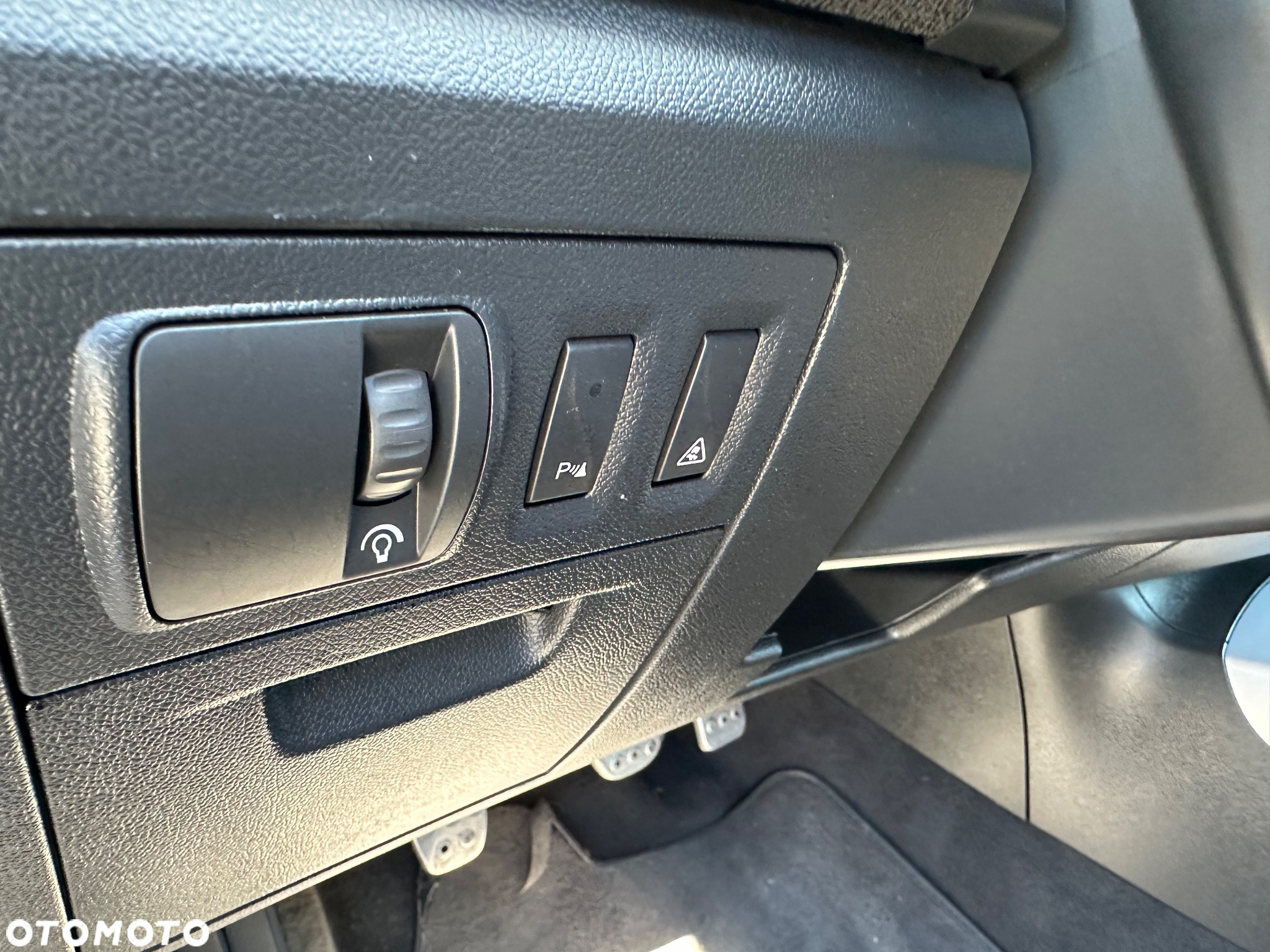Renault Laguna Grandtour 2.0 dCi FAP GT - 39