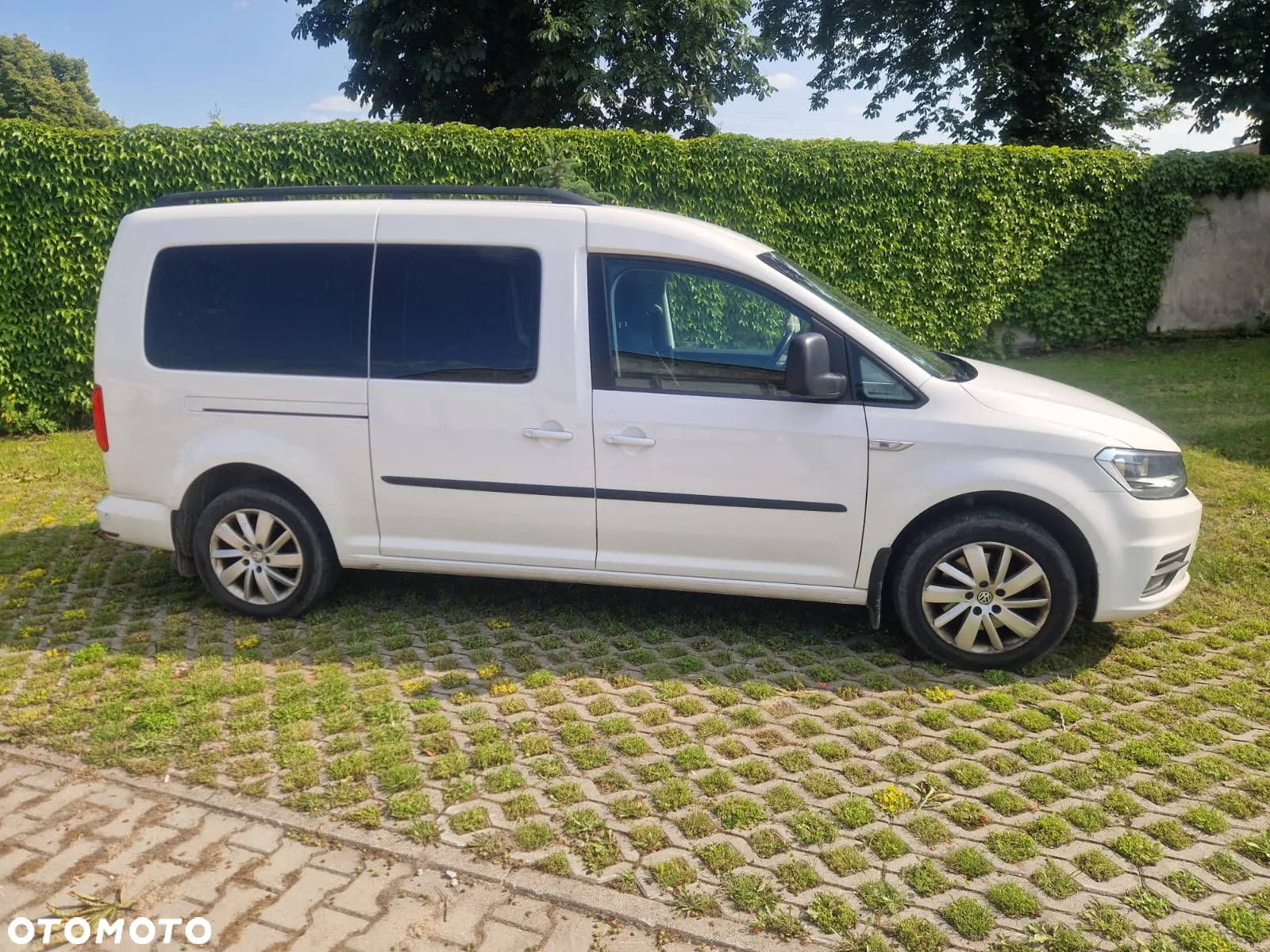 Volkswagen Caddy 2.0 TDI Comfortline - 3