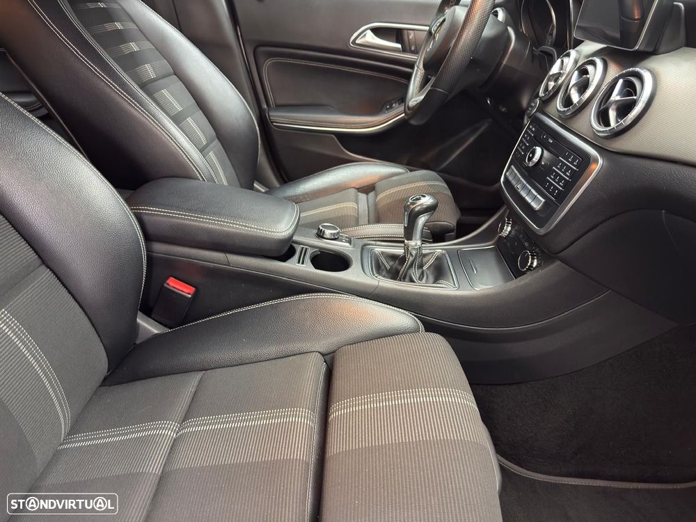 Mercedes-Benz CLA 180 d Shooting Brake Urban - 30
