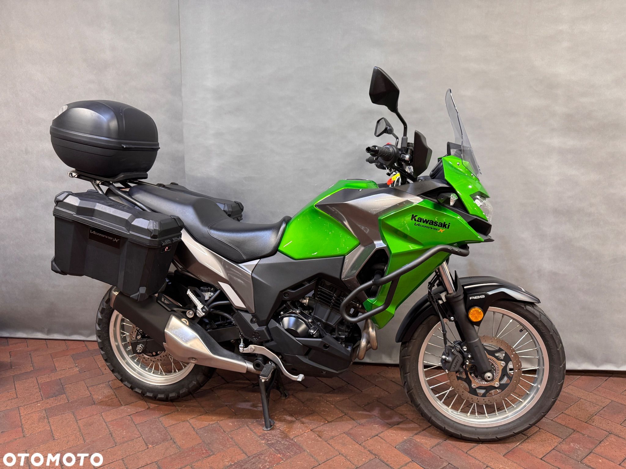 Kawasaki Versys-X 300 - 1