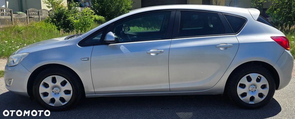 Opel Astra 1.7 CDTI DPF Color Edition - 7
