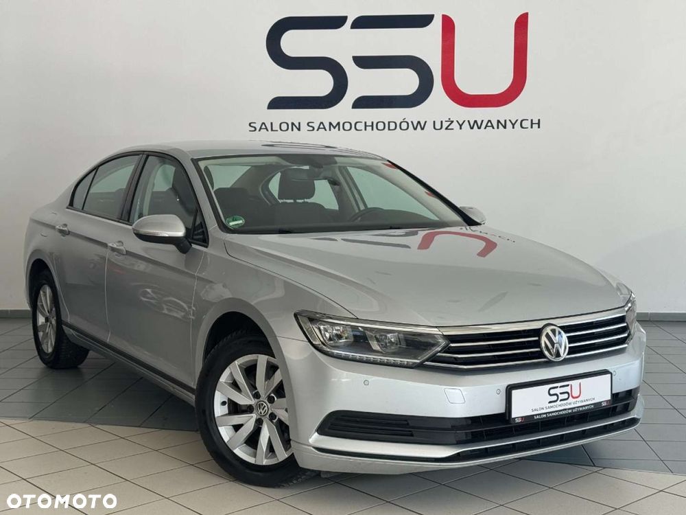 Volkswagen Passat 1.6 TDI BMT Comfortline - 3