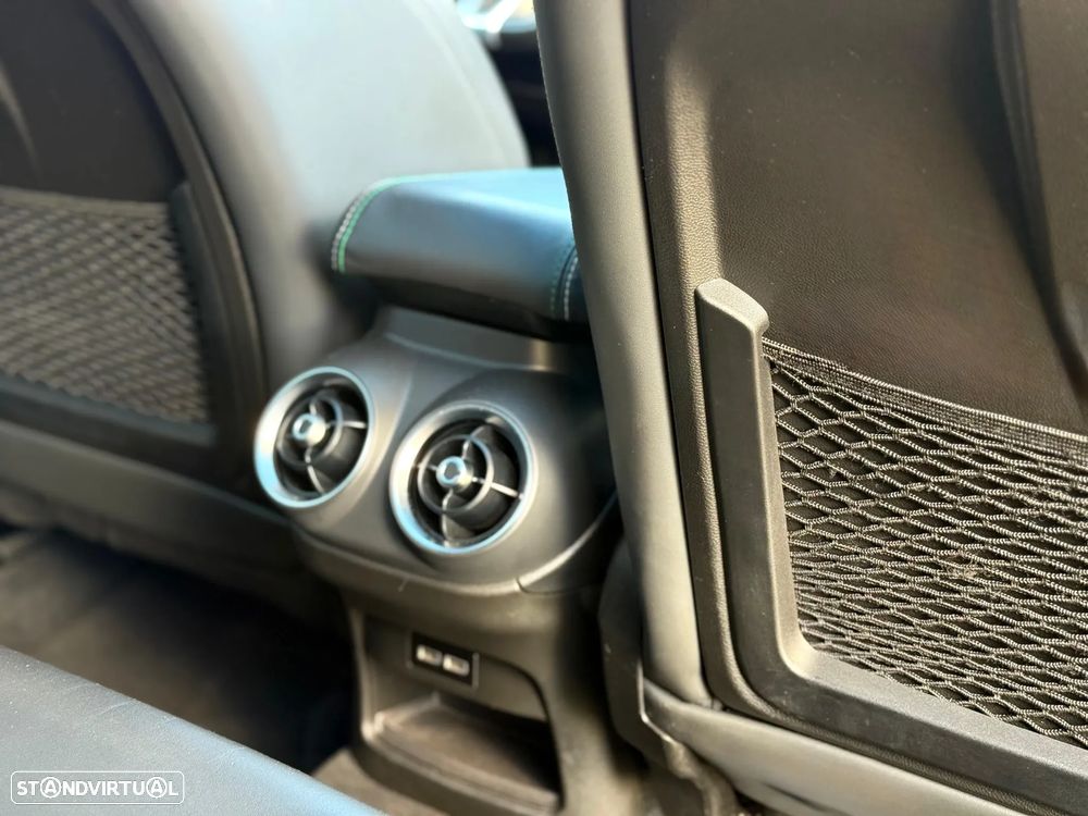 Alfa Romeo Stelvio V6 2.9 Bi-Turbo AT8-Q4 Quadrifoglio - 13