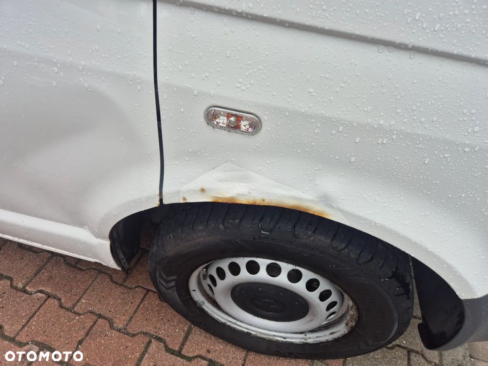 Volkswagen Caravelle L1 Comfortline - 3