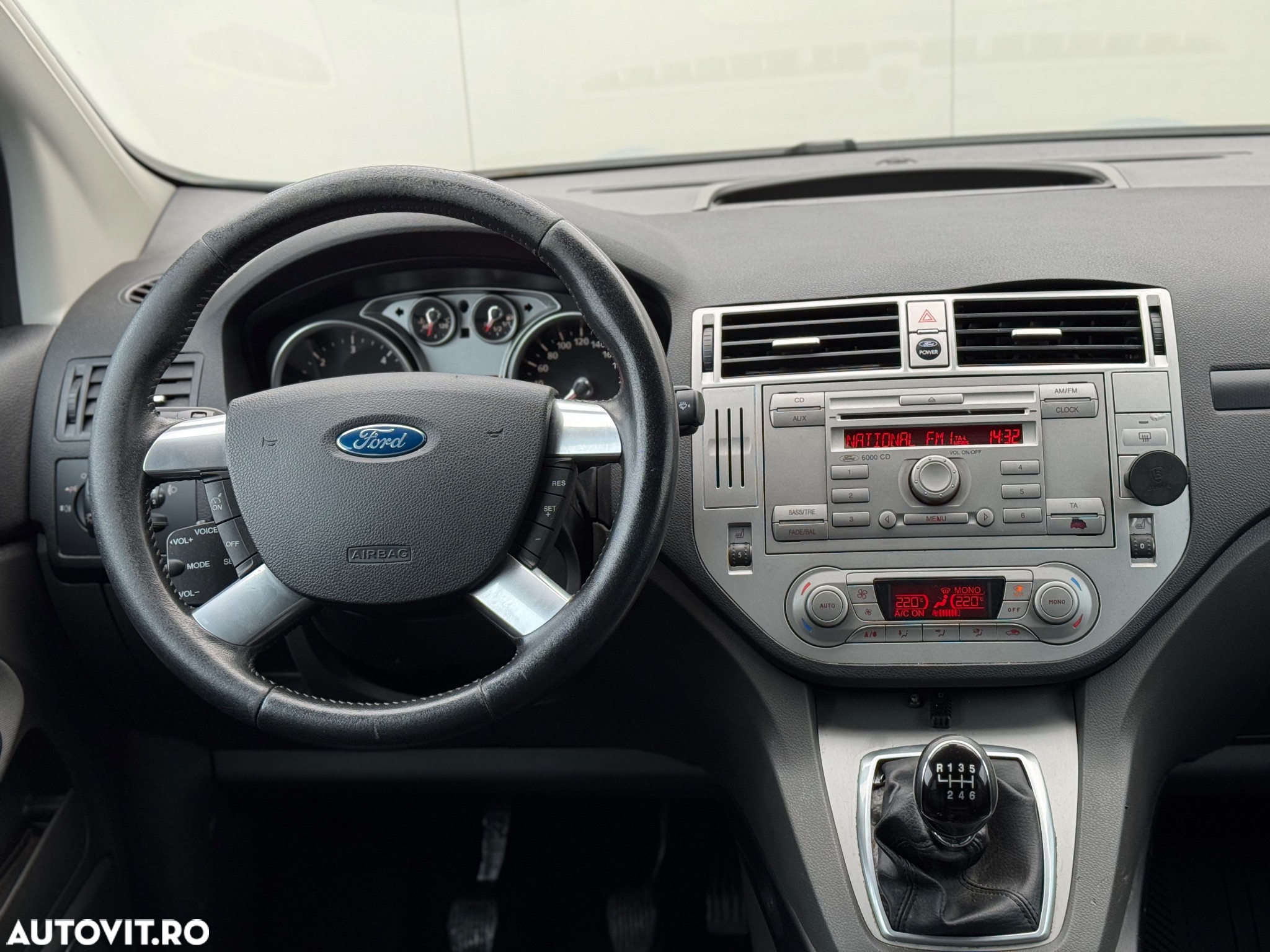 Ford Kuga 2.0 TDCi 2x4 Trend - 7