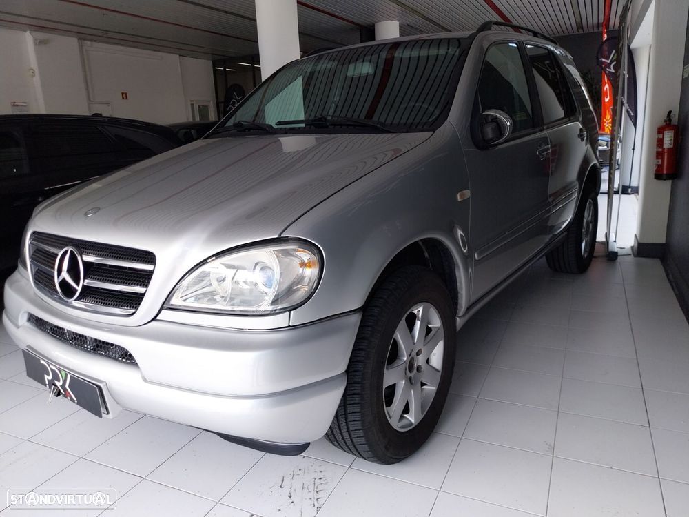 Mercedes-Benz ML 270 - 2