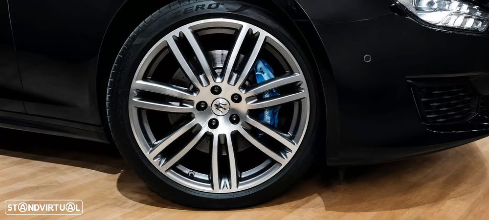 Maserati Ghibli - 8