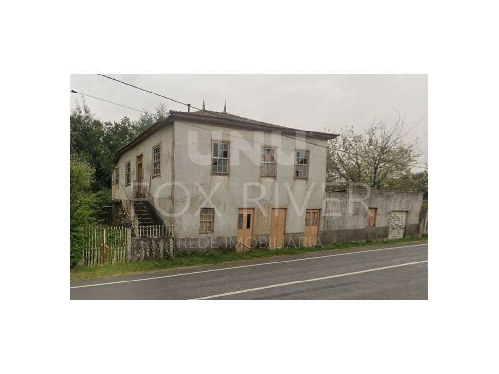 Prédio Urbano para recuperar + 2 Terrenos Rústicos para Construção ... - Grande imagem: 2/18