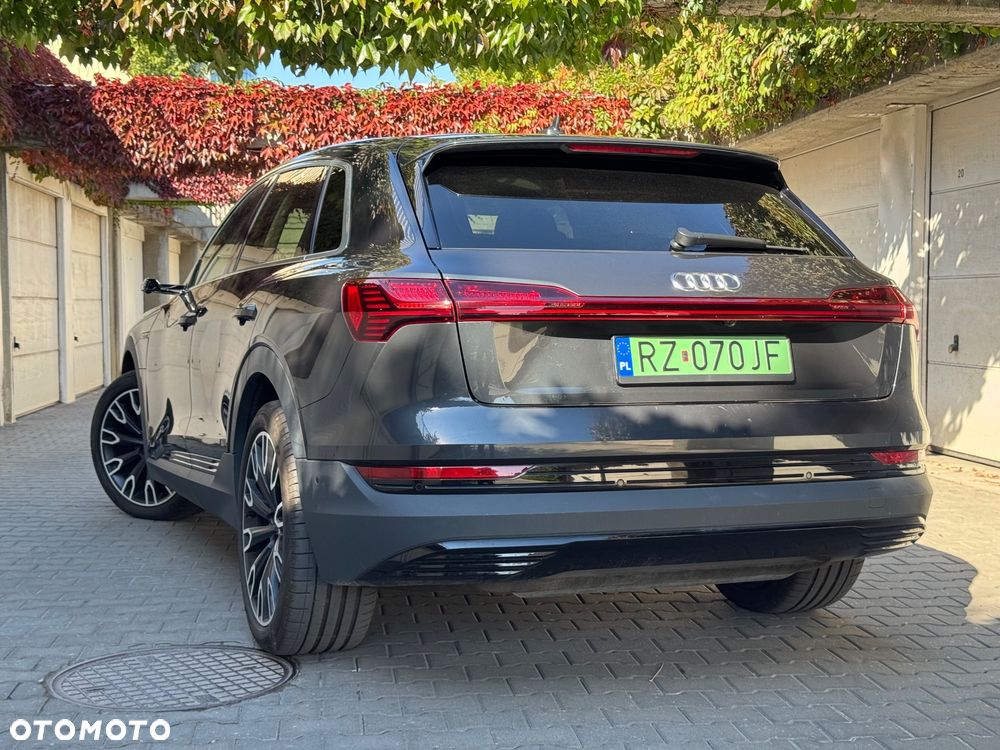 Audi e-tron 55 Quattro Advanced - 7