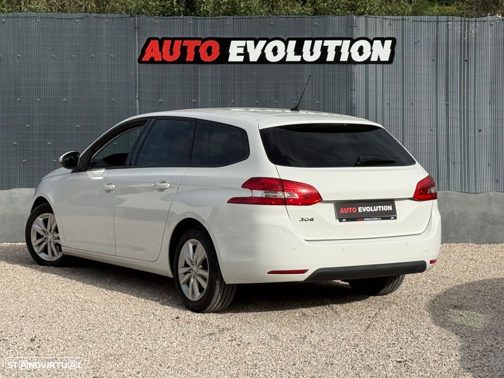 Peugeot 308 SW 1.6 HDi Premium - 4