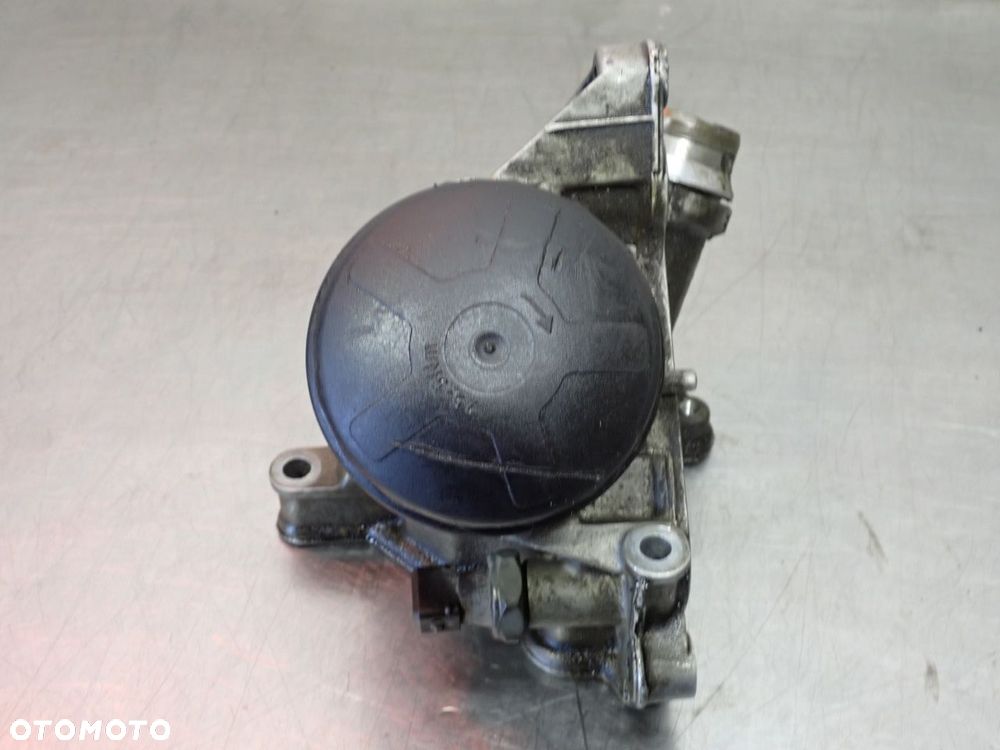 PODSTAWA FILTRA OLEJU BMW E60 7516383 - 4