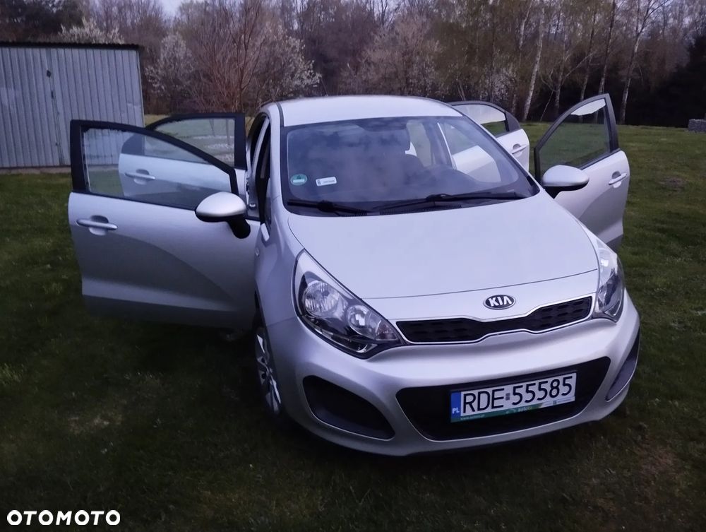 Kia Rio 1.2 Attract - 6