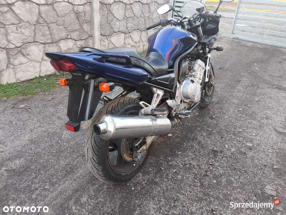 Yamaha FZ - 2