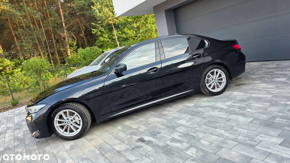 BMW Seria 3 330i xDrive M Sport sport - 4